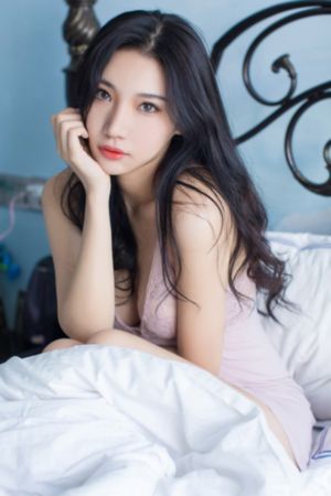 兴奋的女人们